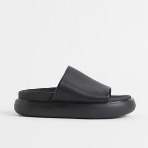 H&M slides